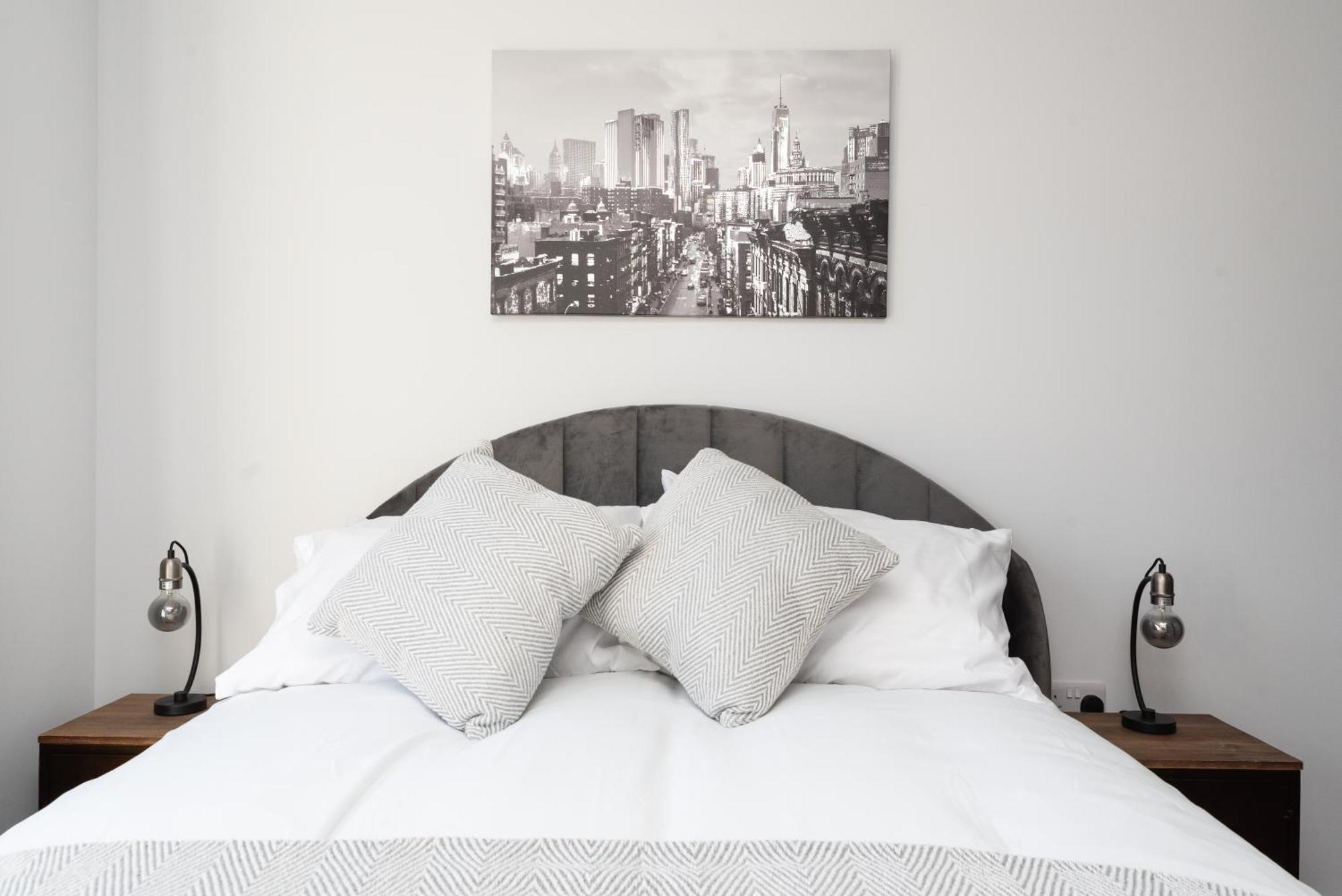 Сasa de vacaciones Modern 5 Bedroom Town House With Off St Parking Bristol